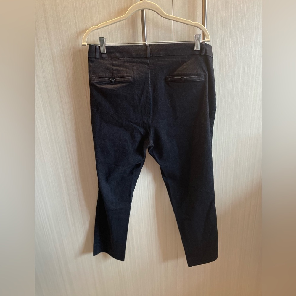 Banana Republic Sloan Crop 3/4 Dark Wash jeans with stretch size 12 - Picture 2 of 5
